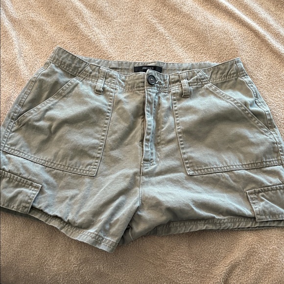 Forever 21 Brown Utility Cargo Shorts Size L - Picture 3 of 6